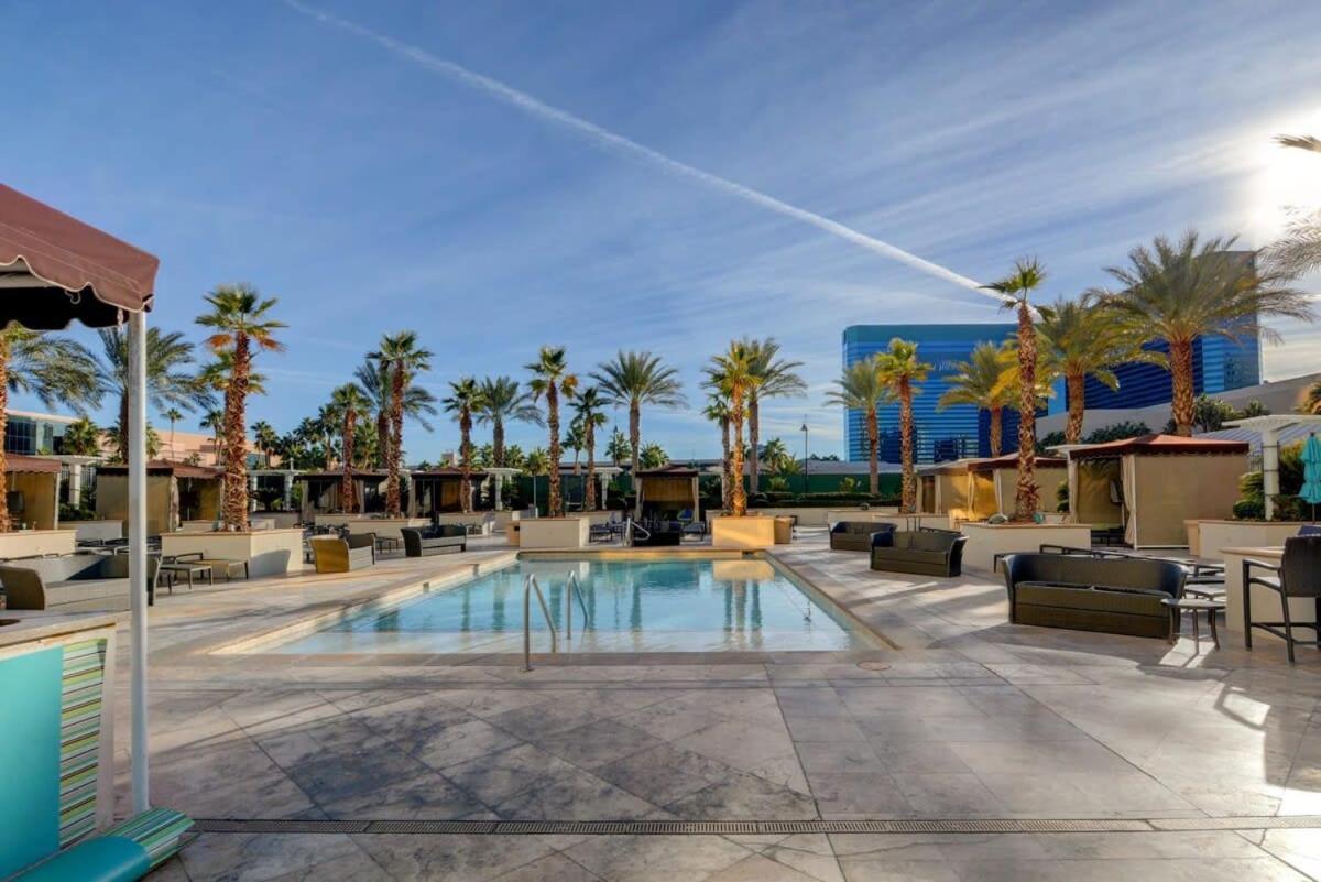 Mgm Signature-23-719 Strip View Jacuzzi Studio Las Vegas Eksteriør bilde